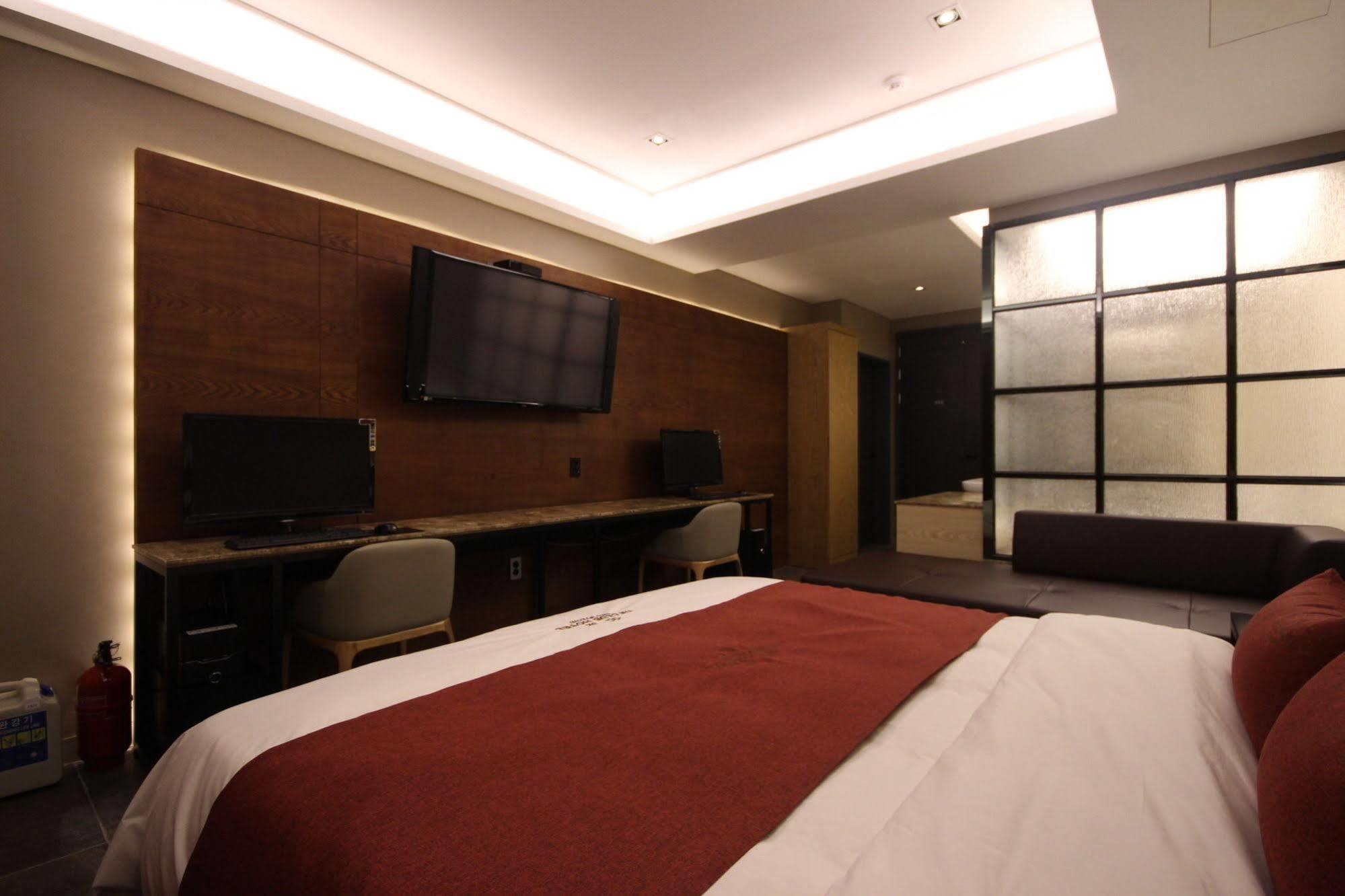 The Club Hotel Seomyeon 釜山 外观 照片